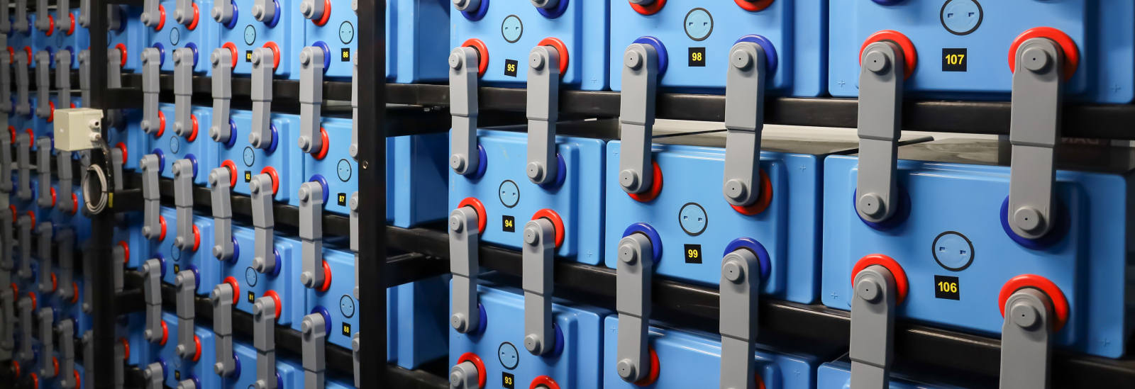 Commercial battery storage for solar energy generation